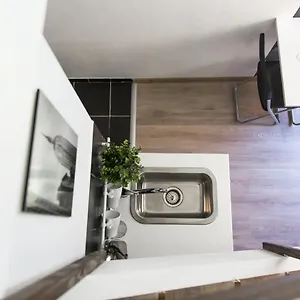 Central Budget Lofts Apartment
